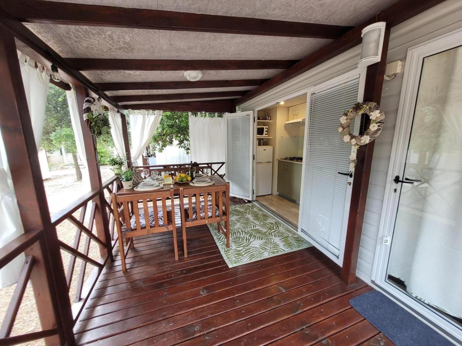 Iris Holiday Homes Биоград-на-Мору Экстерьер фото
