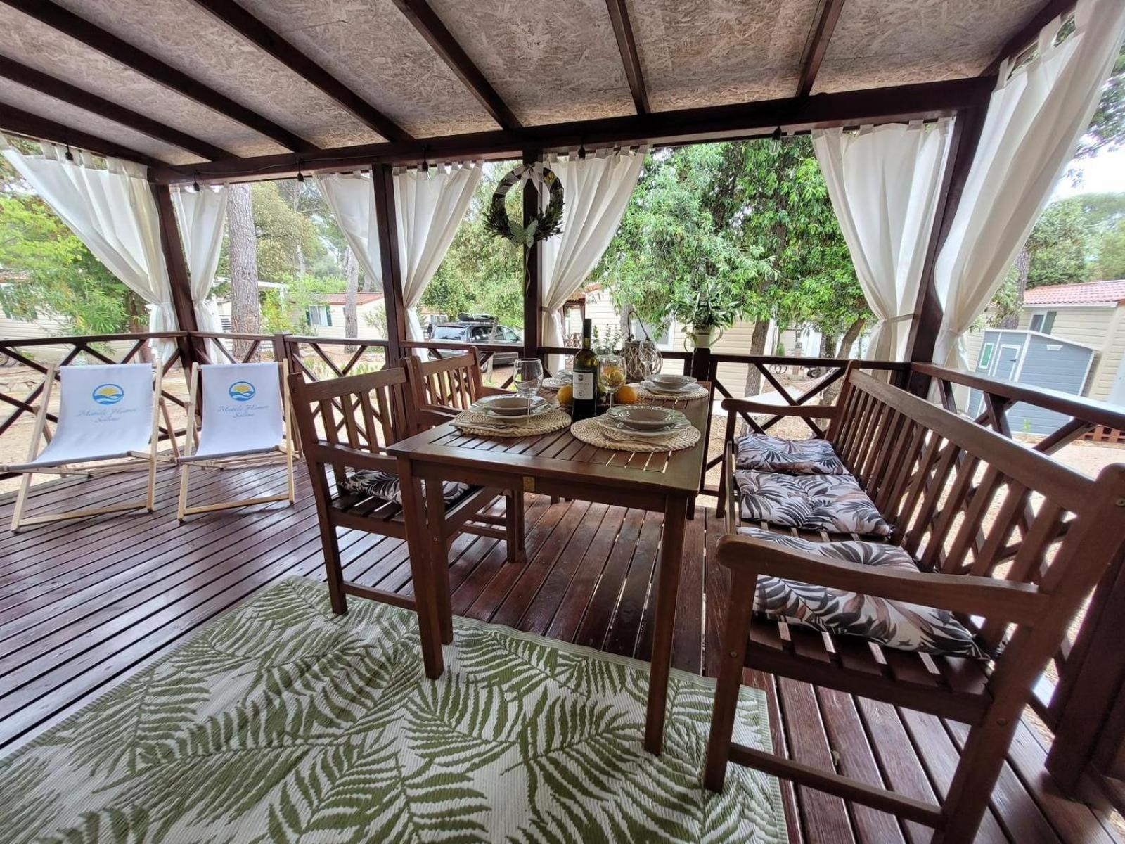 Iris Holiday Homes Биоград-на-Мору Экстерьер фото