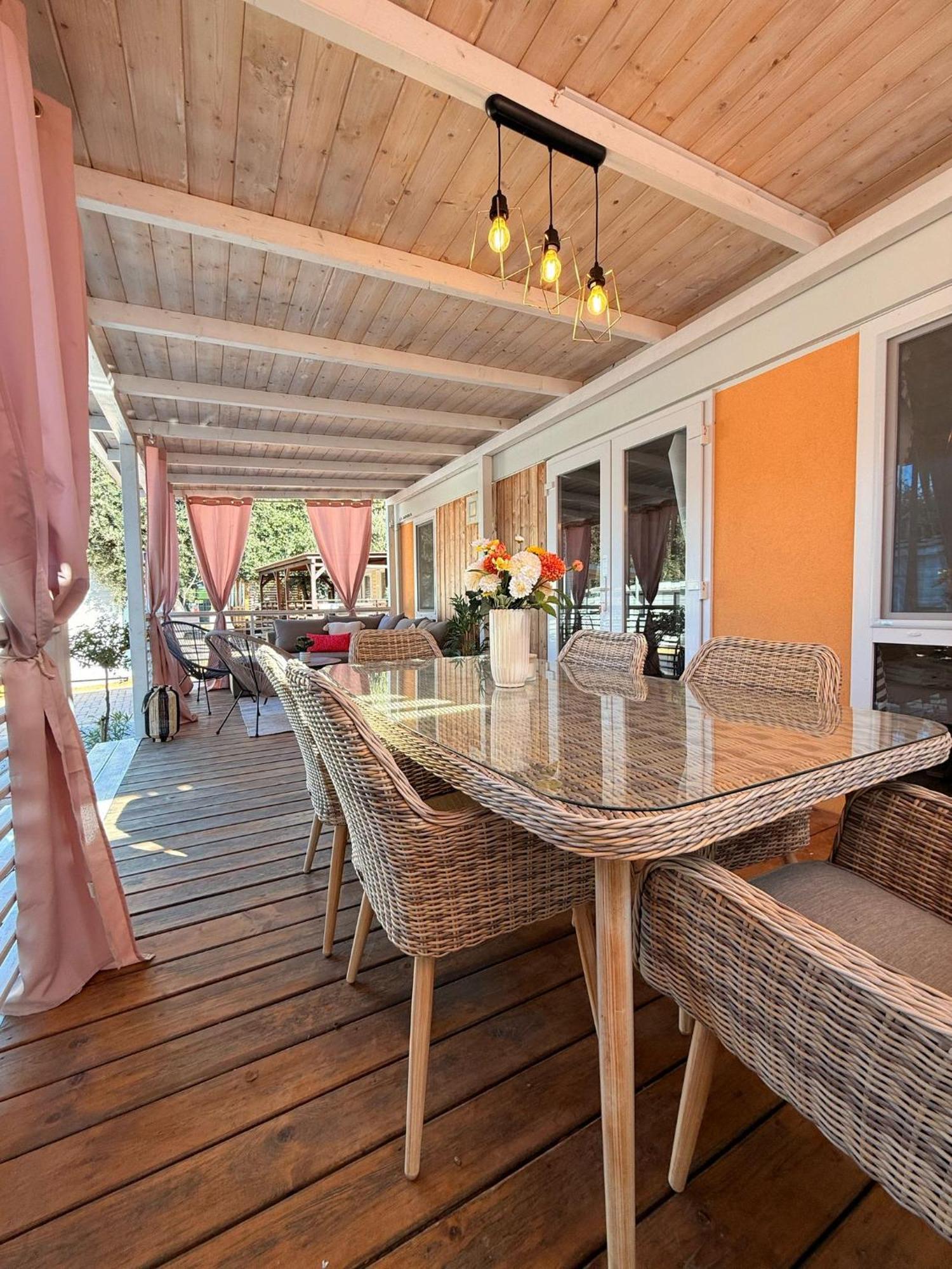 Iris Holiday Homes Биоград-на-Мору Экстерьер фото